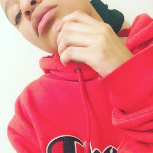 Meet your Posher, Makaria